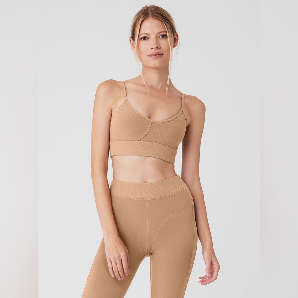 Alo Alosoft Head Start Bra in Toasted Almond size S (4-6)